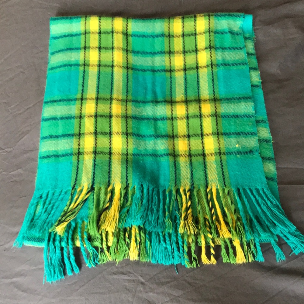 COPY - Delia’s Scarf